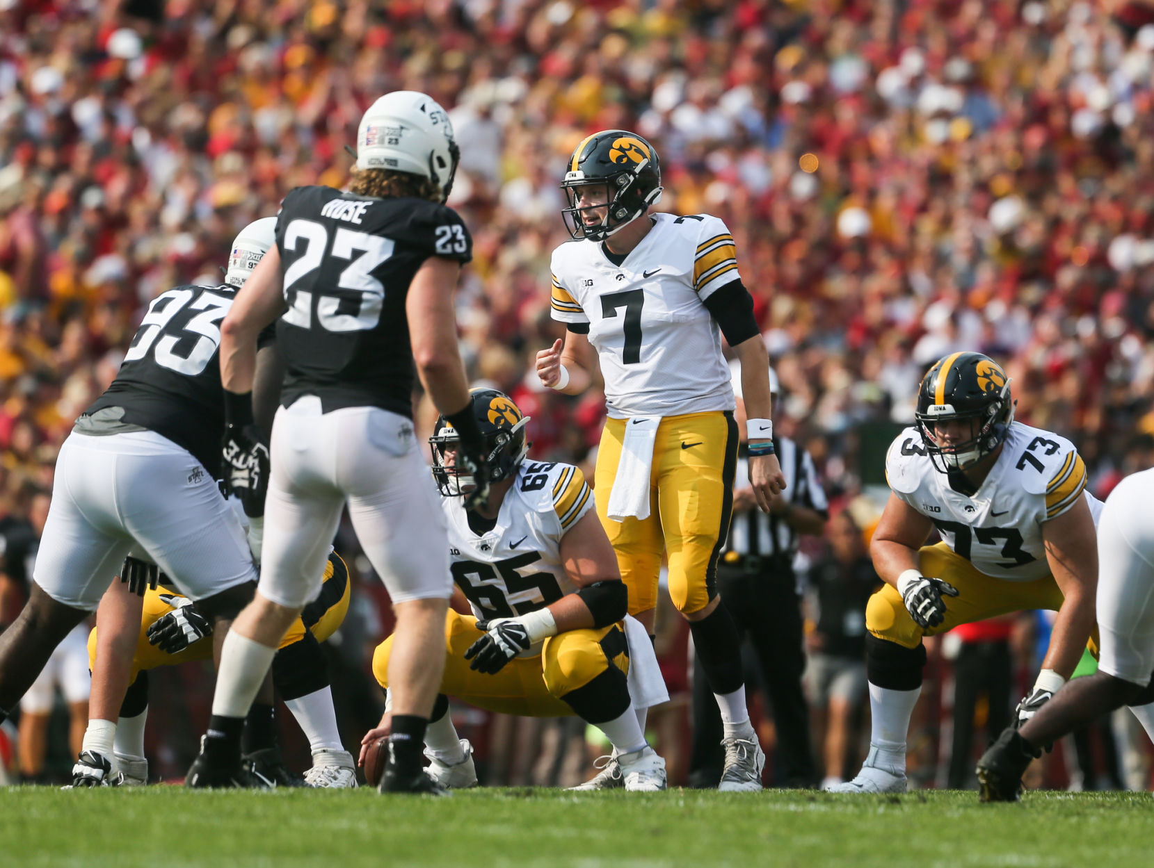 091121-qc-spt-iowa-isu-fball-032